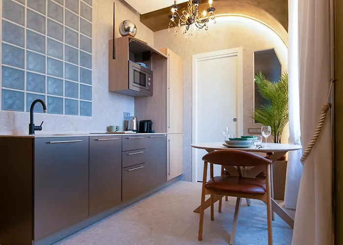 Bosco Royal By Station Апартаменты