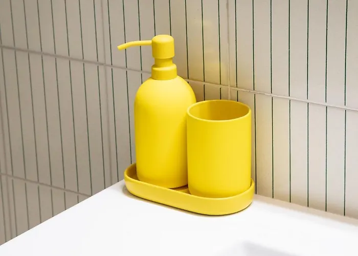 Daire Designer In Center