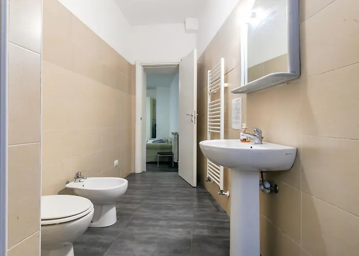 Friends & Family House * Milaan