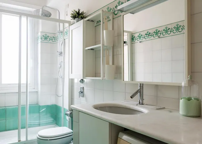 Bilocale Accogliente E Completo In Via Stilicone Appartement