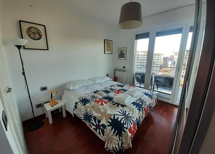 公寓 Santa Giulia Bright Two-room With 2 Terraces