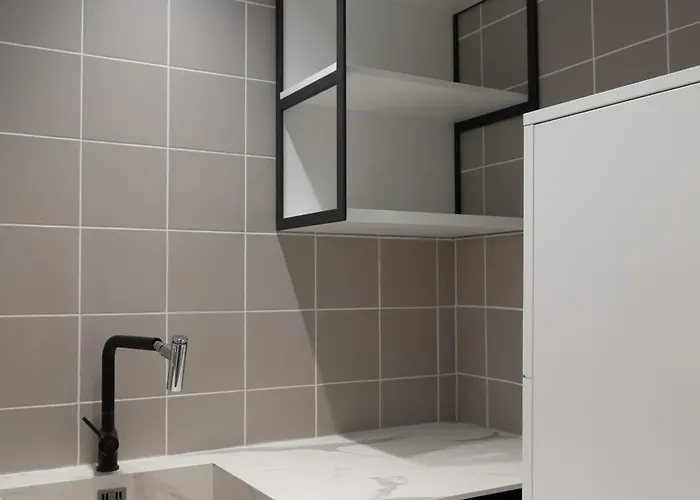 Luxury For 6 Person In Duomo - Mirable Pm Apartmán