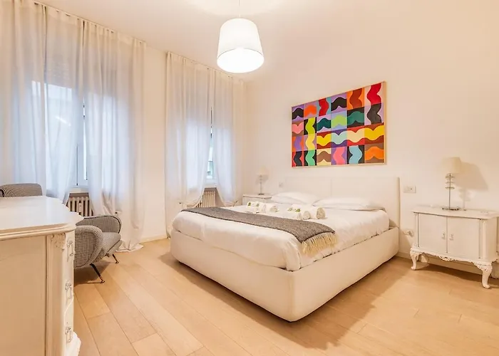 아파트 Fara- Train Station 5'-linate Airport 14' *