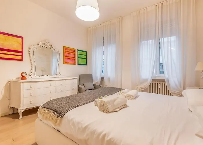 아파트 Fara- Train Station 5'-linate Airport 14' 밀라노