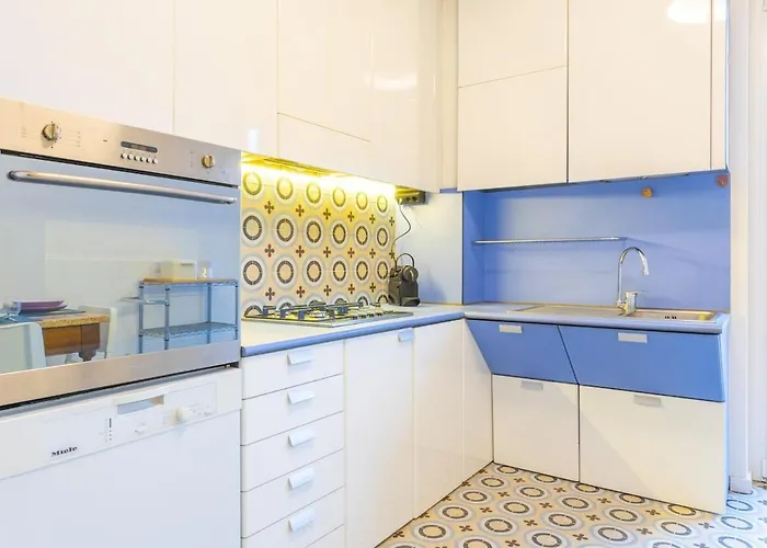 Apartman Spacious And Bright 2bdr, 2 Bathrooms Milánó