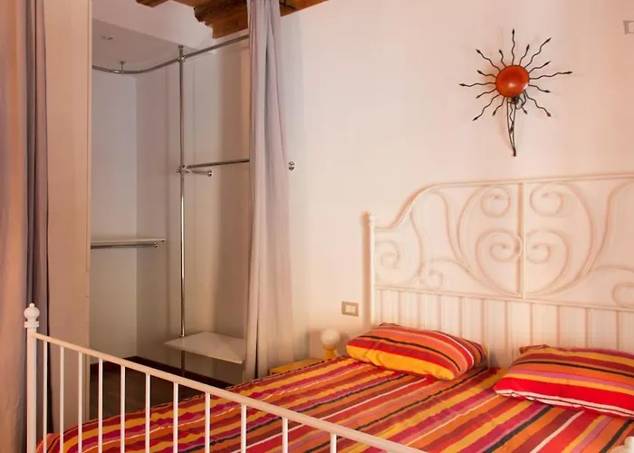 Bilocale A Porta Venezia アパート ミラノ