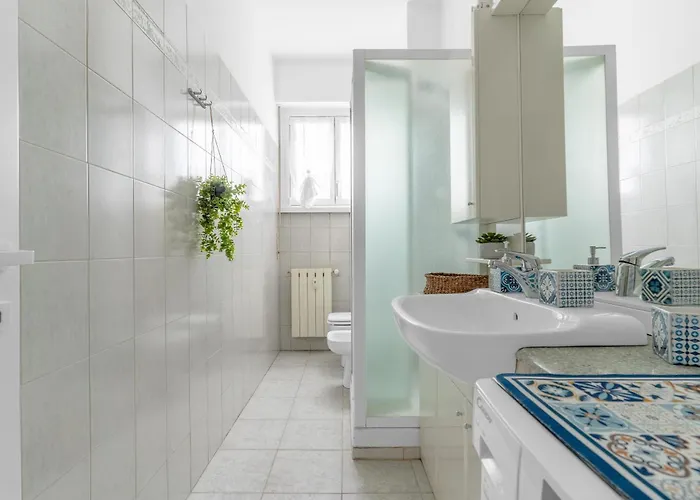 Casa Sibilla - Balcony Apartment, 7min Linate & Arena, Fast Wifi * Milano