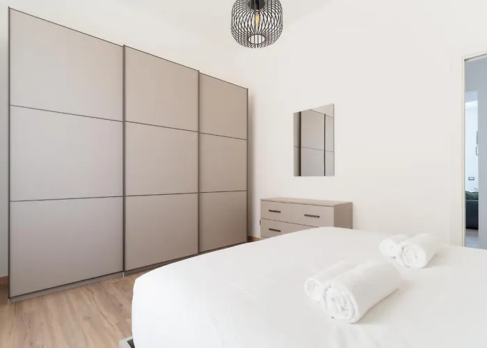 Guesthost - Modern Flat In Vigentino