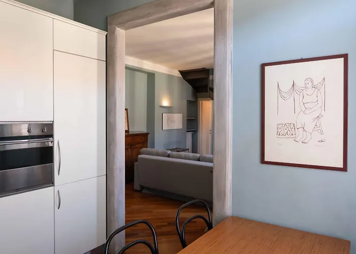 Bilocale Moderno Per 4 Vicino Mm Pasteur Via Venini *