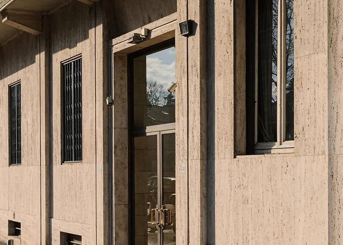 Cenacolo Vinciano, Undermyname * Milano