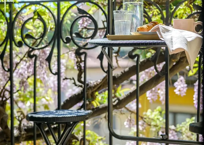 The Aura - Porta Romana