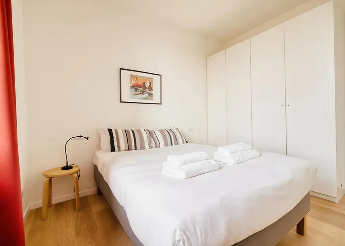 Modern And Strategic 1-br Flat C - Station Appartement *