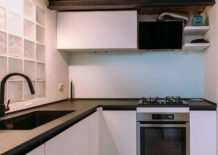 M28 Urban Loft Navigli Apartmán