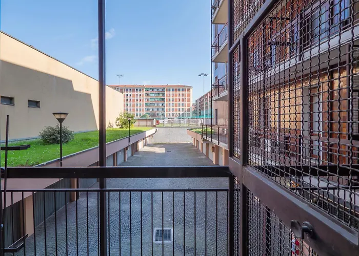 Xenia - At Via Boncompagni 7 *