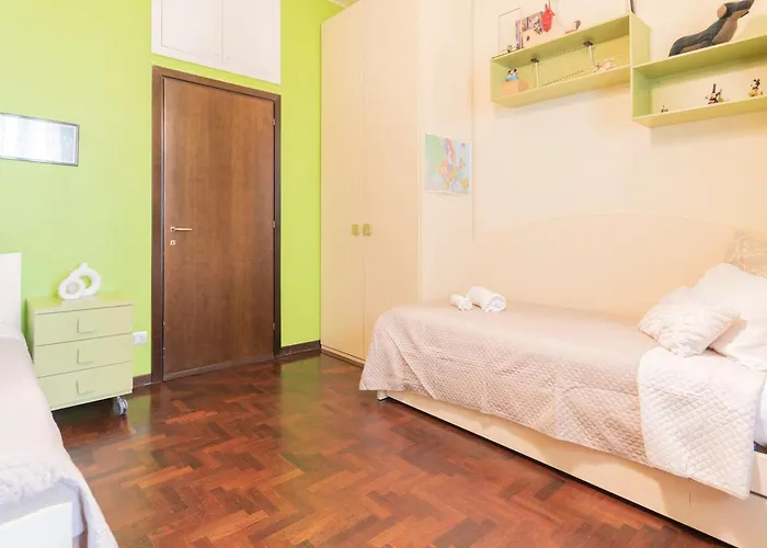 Stayeasy Castello Sforzesco מילאנו