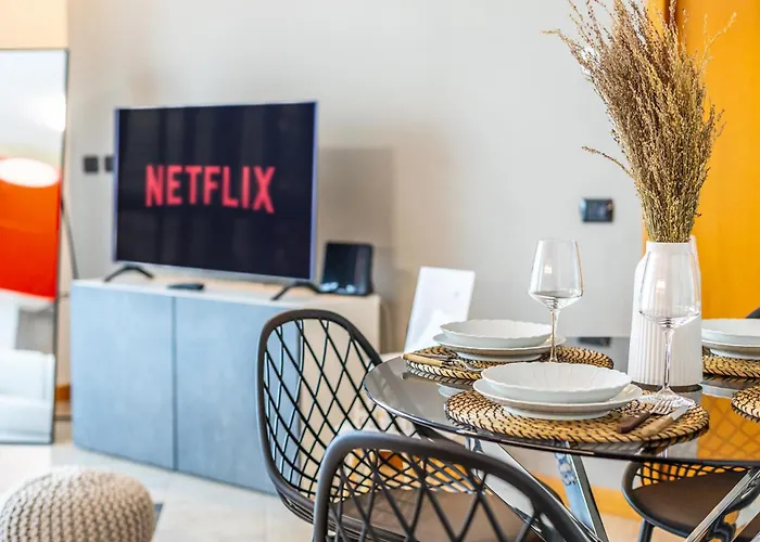 Santa Giulia Bright With 2 Terraces דירה *