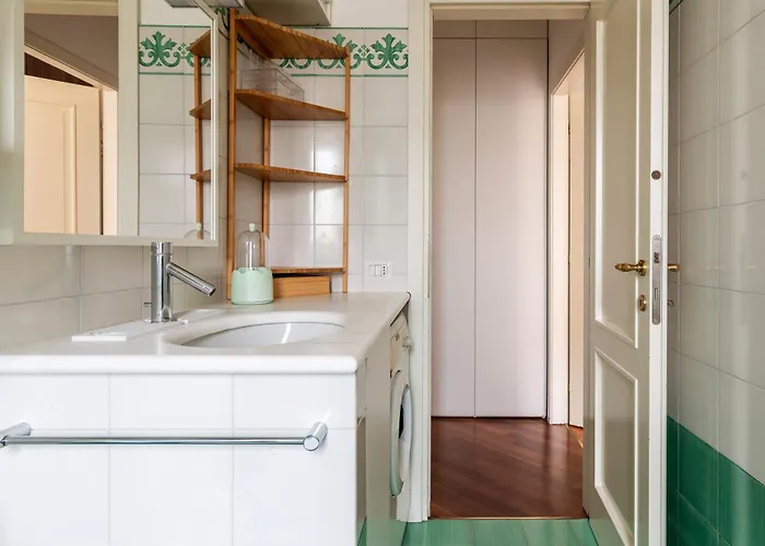 Bilocale Accogliente E Completo In Via Stilicone Appartement