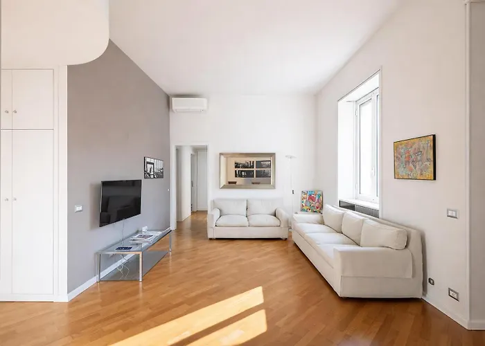 Apartmán Elegant 3br 15 Min Walk To The Duomo, 2 Min To Sempione
