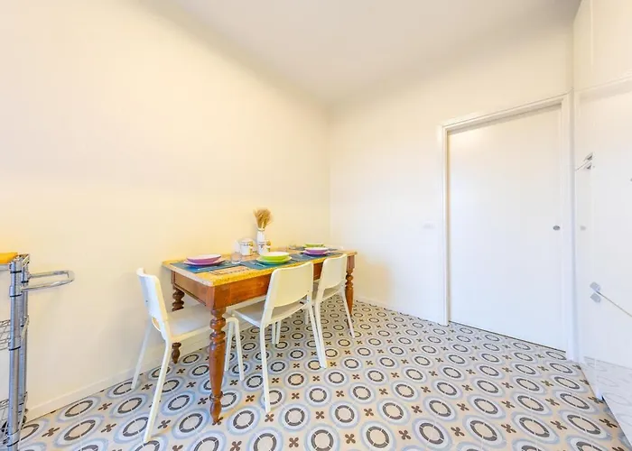 Spacious And Bright 2bdr, 2 Bathrooms Apartman *