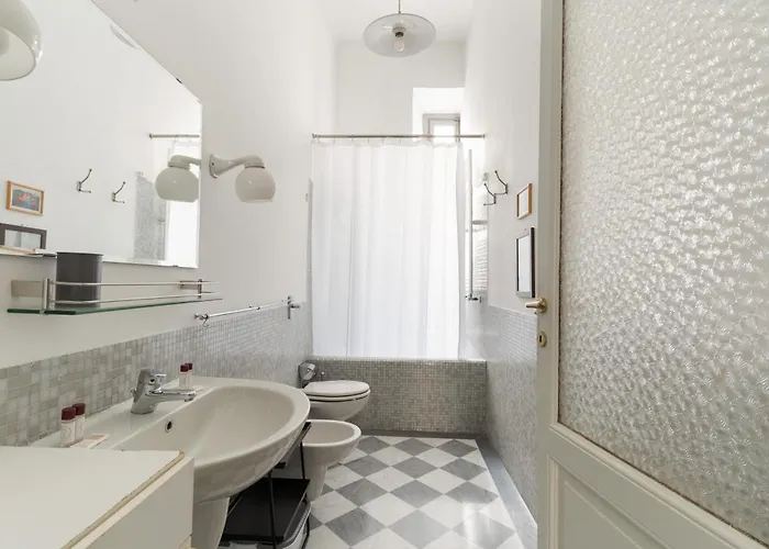 Lägenhet Guesthost - Cozy Terrace Pagano M1