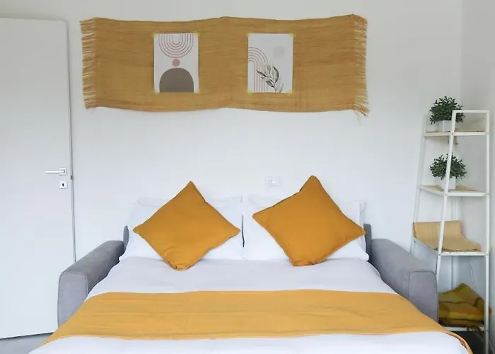 Urban House Romolo Garden View - Navigli * Milan