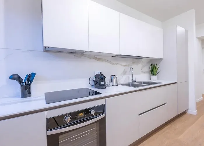 Centre Luxury, 2bdr, Sleeps 5 Apartmán *