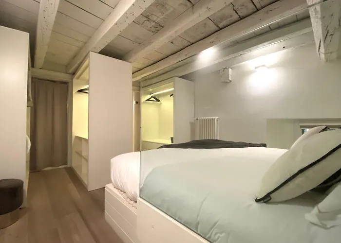 公寓 Intomilan I Design Loft San Babila