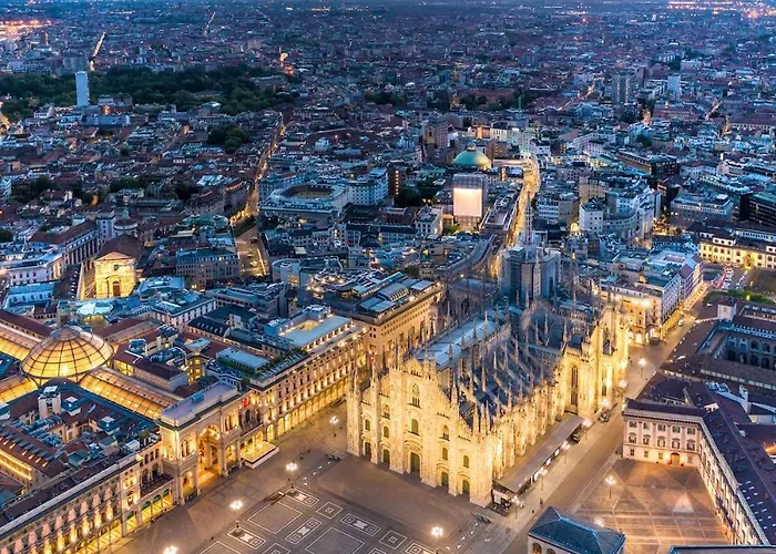 Duomo-sempione, Luxury With Balcony - M5 Milánó