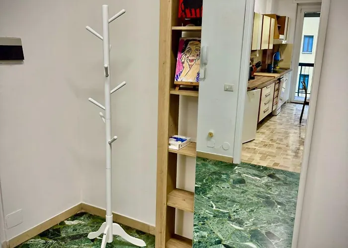 Al 14 Metro M4 15 Min Duomo Milano