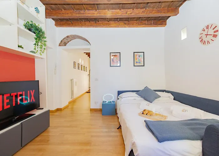 2 Bdr Flat - Direct Tram 15 Min Duomo 公寓 米兰