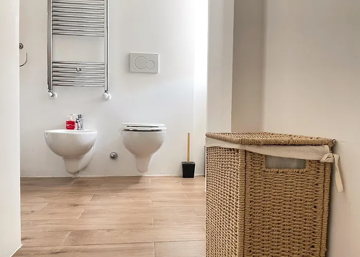 Modern Design Near Metro, Center Apartamento