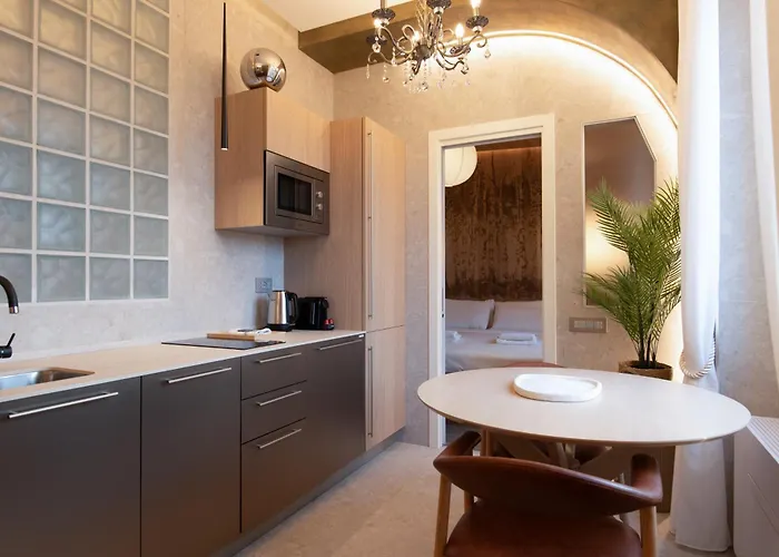 Bosco Royal By Station Милан