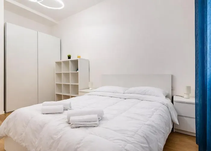 Bright Apartment-linate 10'- Duomo 10 Min * Milan