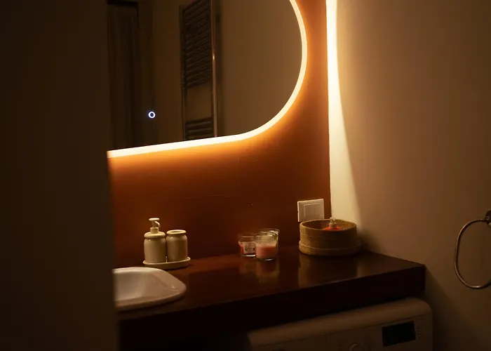 Modern Design Near Metro, Center Apartamento