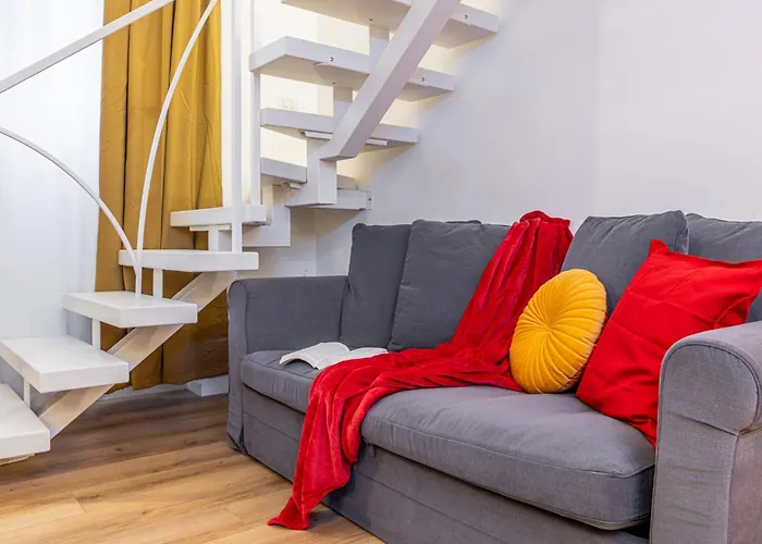 Buonarroti Loft - 10min From Duomo 아파트 *