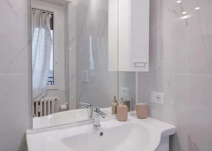 Cinzia's House - 5 Minutes From The Metro * Milán