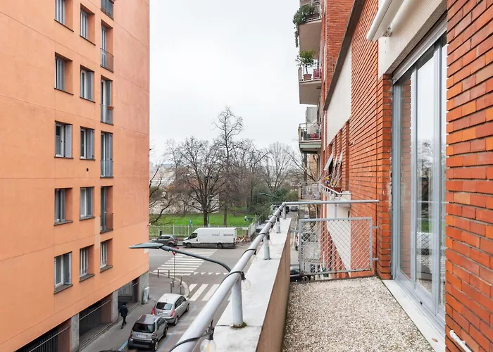 Appartement Bilocale Accogliente E Completo In Via Stilicone Milaan