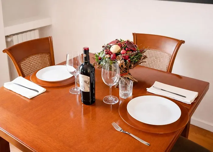 Apartmán Elegant 3br 15 Min Walk To The Duomo, 2 Min To Sempione