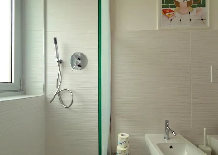 Homeby - Il Terzetto *