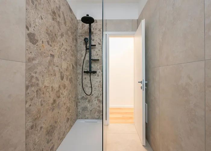 Luminoso E Moderno Vicino Metro Apartmán *