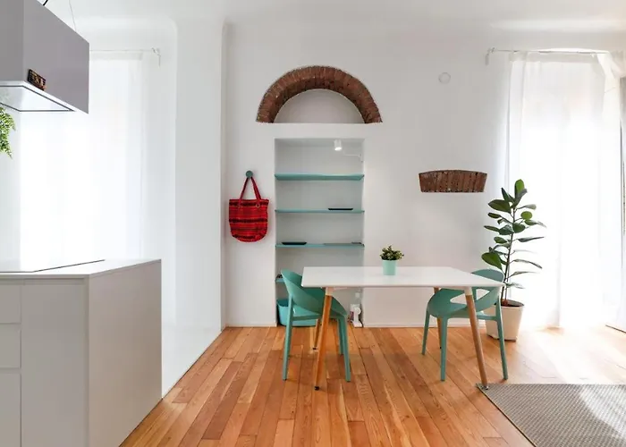 아파트 Nel Cuore Del Quartiere Isola, All'ombra Del Bosco Verticale *