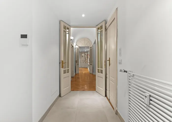 Duomo Center Linate Luxury With Sauna Apartment *