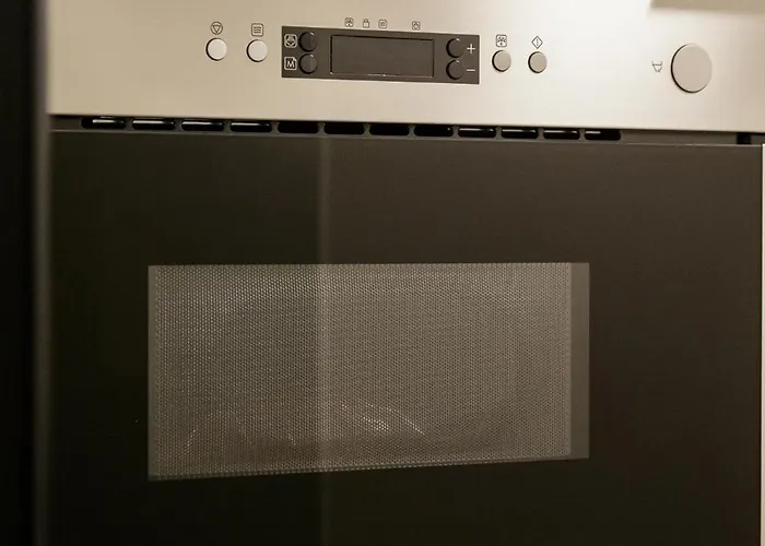 Daire Designer In Center