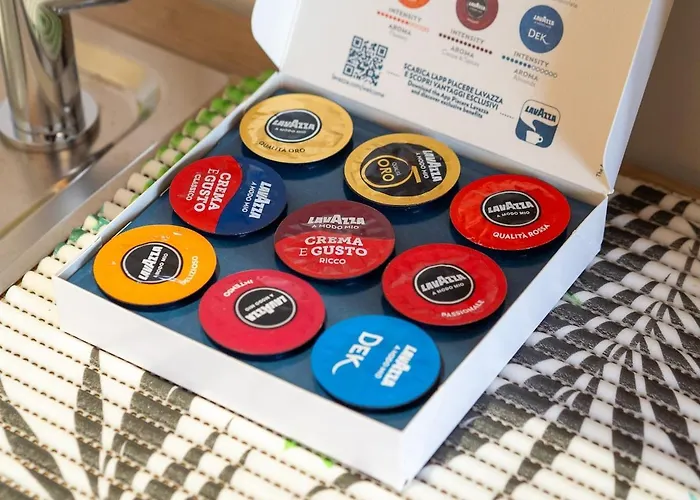 The House - Tram And Parking דירה