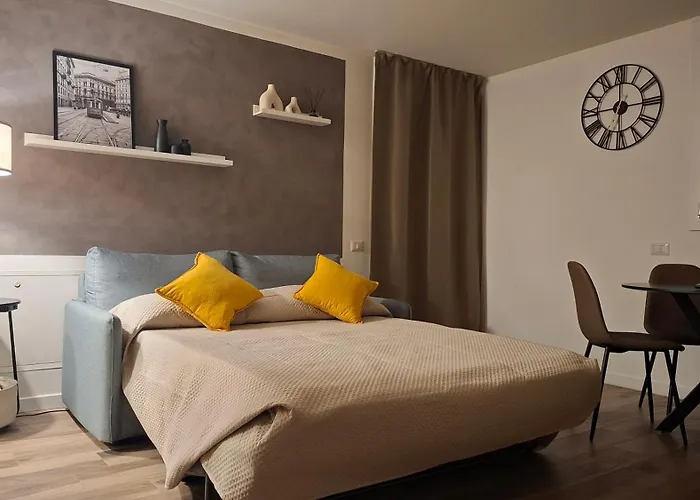 Апартаменты Bright With Terrace And Free Parking