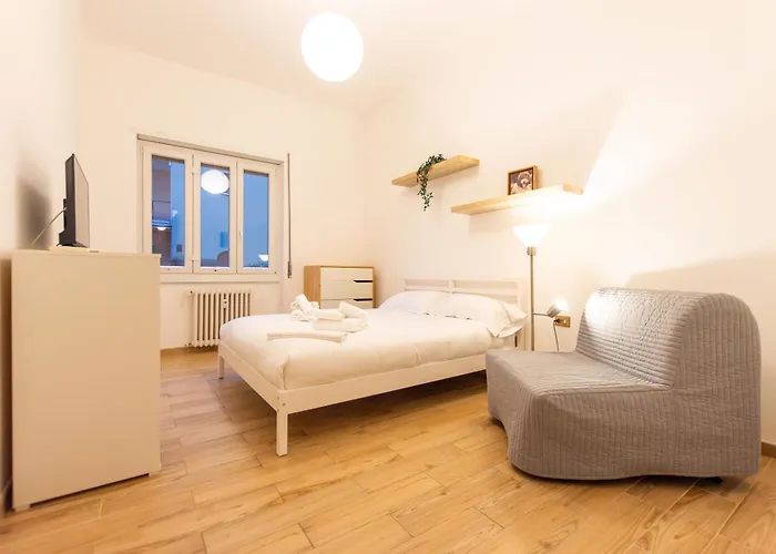 I-host - Rombon 38 * Milano