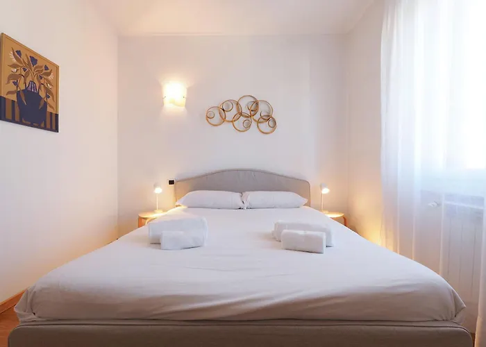 Primopiano - Montenero Apartment Mailand