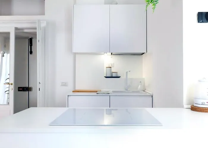 아파트 Nel Cuore Del Quartiere Isola, All'ombra Del Bosco Verticale *