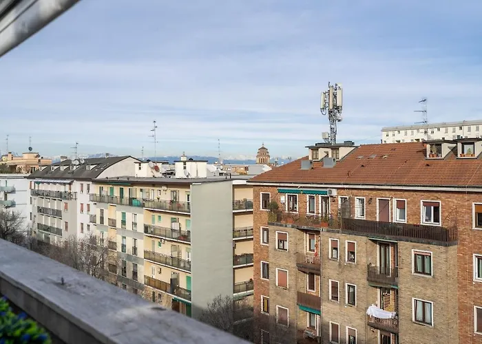 Skyline Penthouse - Terrazzo Panoramico & Metro 5min