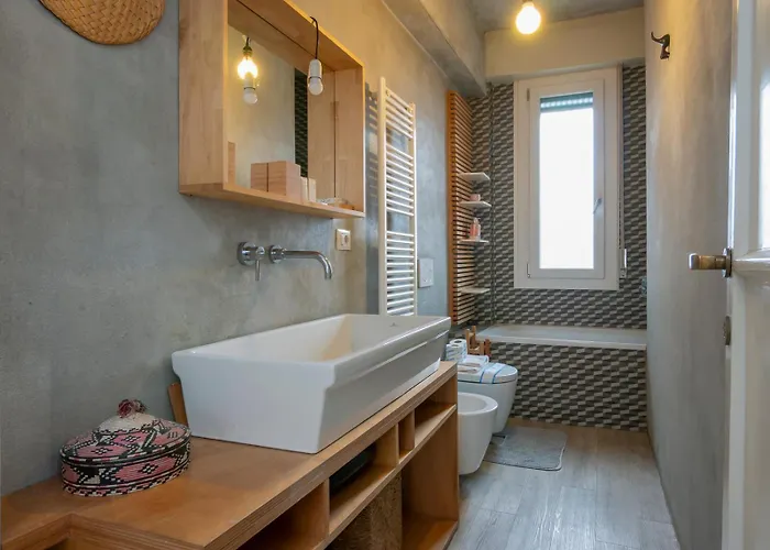 I-host - Montemartini 4